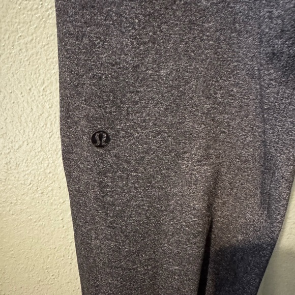 LULULEMON | Men’s Jogger - Picture 3 of 4